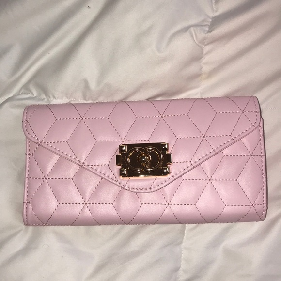 Pink Crossbody - Picture 2 of 4